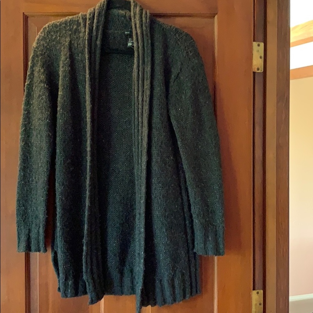 H&M Knitted dark grey cardigan